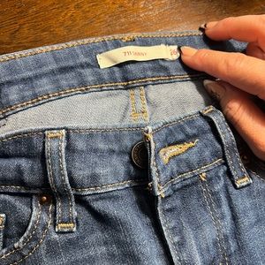 Levi’s 711 Skinny